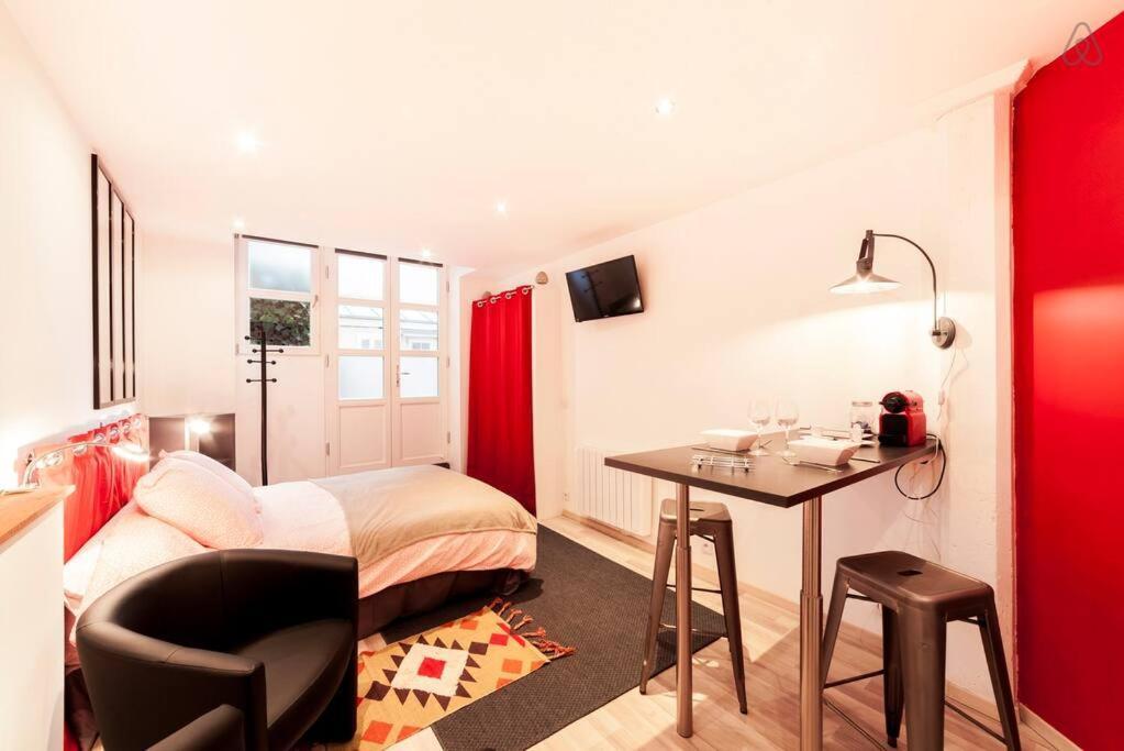 Le Studio De La Place Saint-Jean Du Vieux Lyon Ail Екстер'єр фото